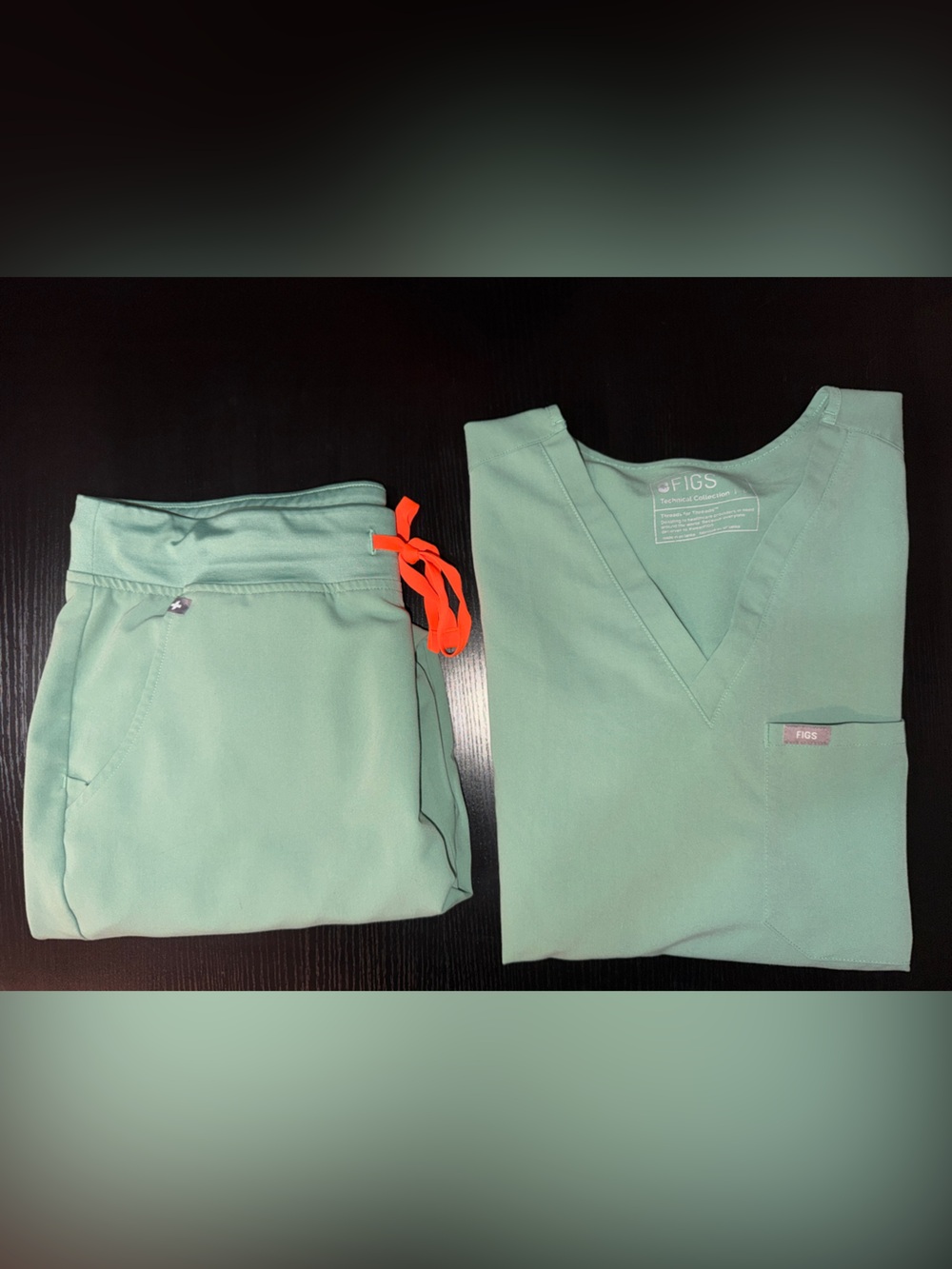 FIGS Sage Green Scrubs - Picture 2 of 6